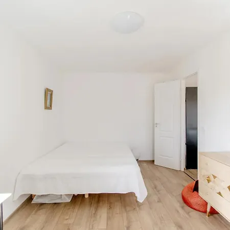 Apartament With Terrace. 2nd Floor